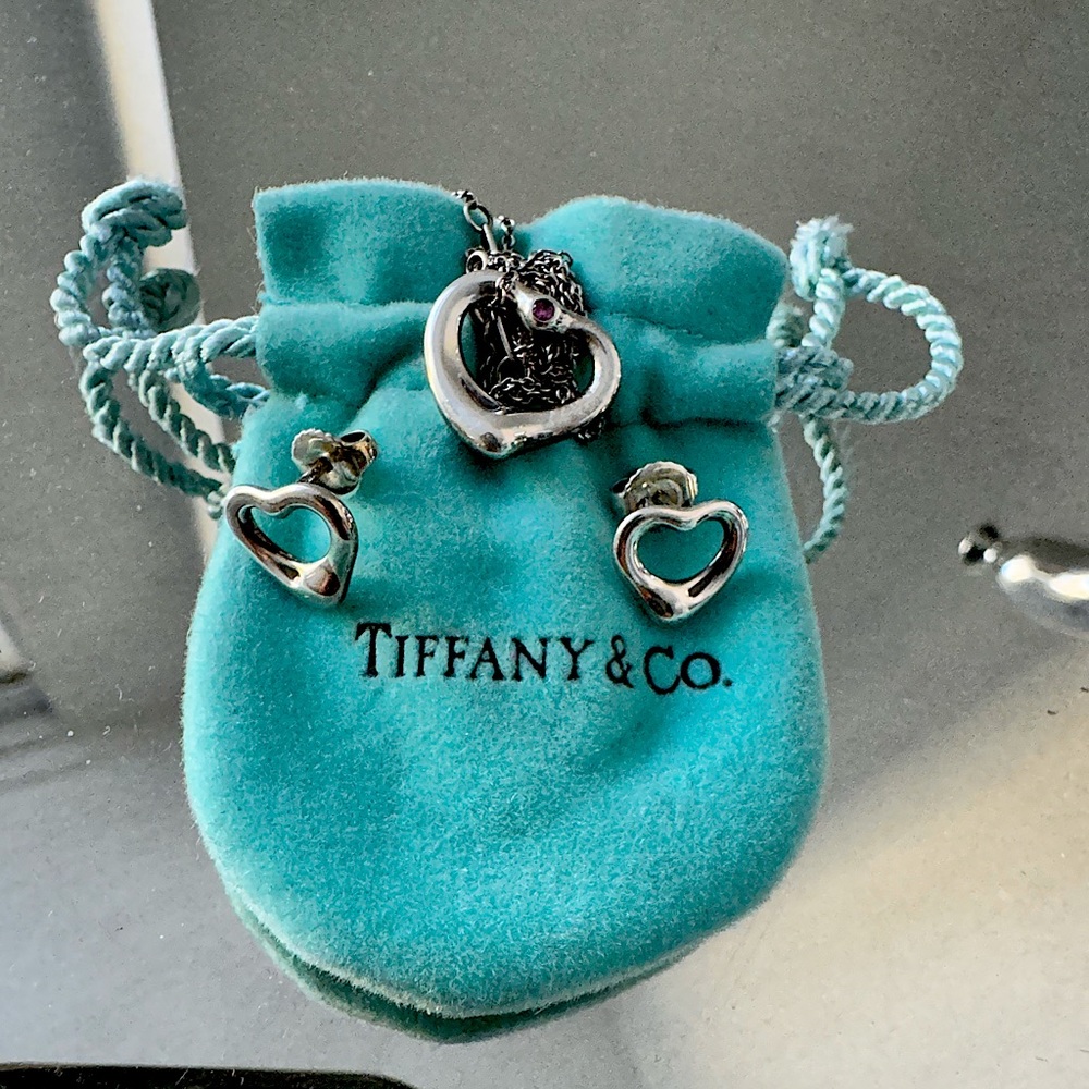 TIFFANY PERETTI HEART NECKLACE EARRINGS SET SILVER WITH PINK STONE MADE SPAIN